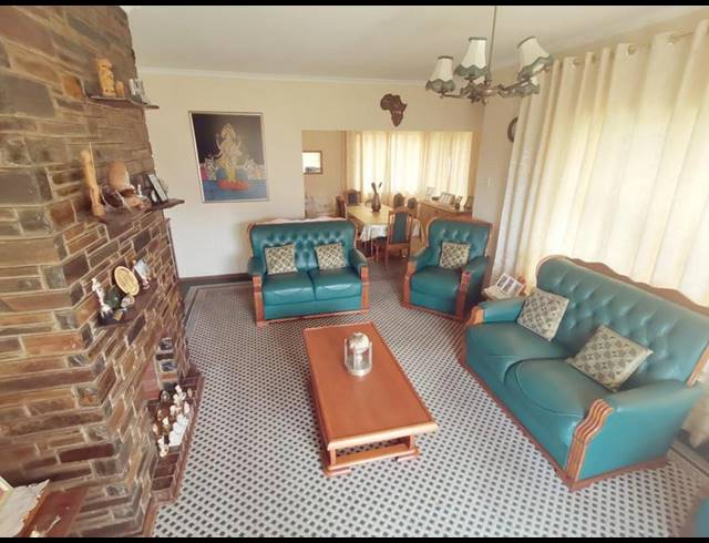 3 BEDROOM HOUSE FOR SALE IN RESERVOIR HILLS